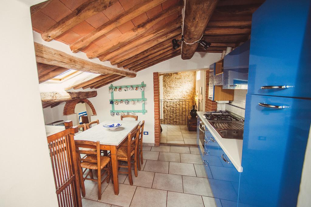 Casa Vacanze Al Settimo Cielo Massa  Exterior foto